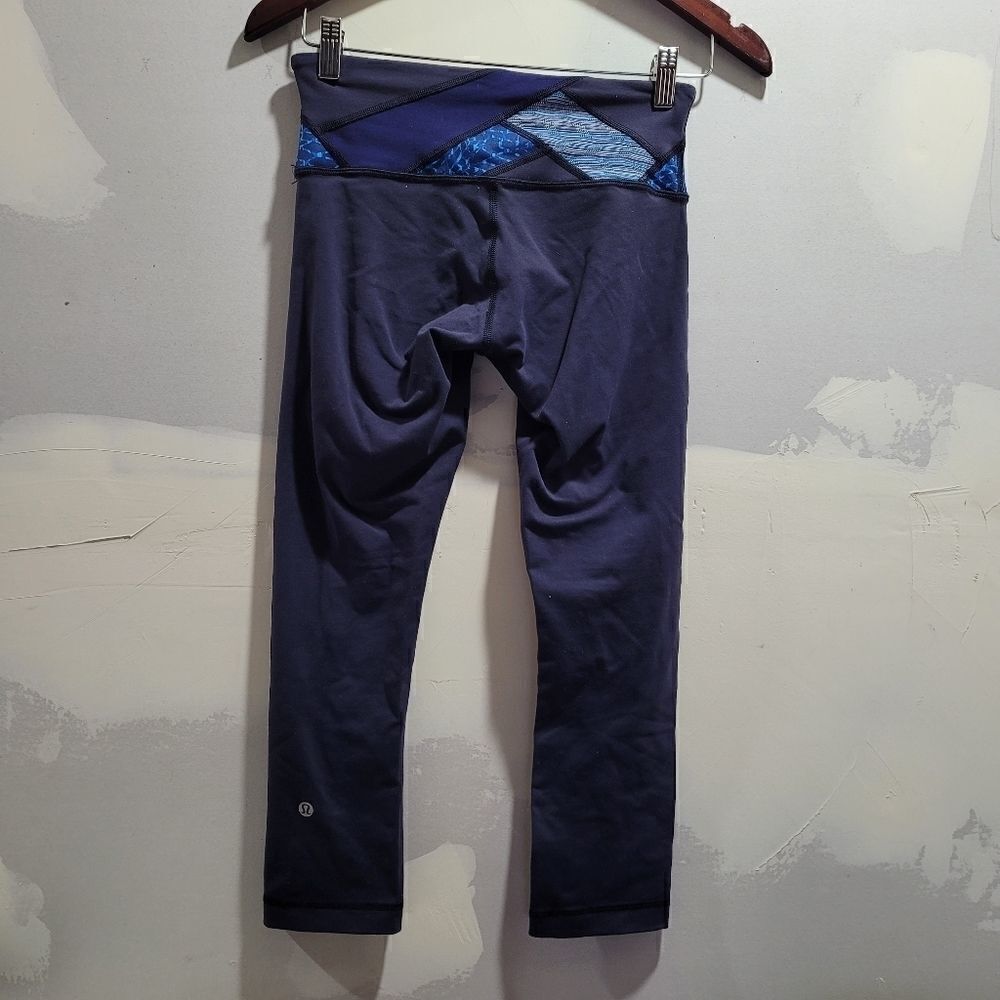 Lulemon Wonder Under Blue Color Block Leggings - Picture 2 of 5